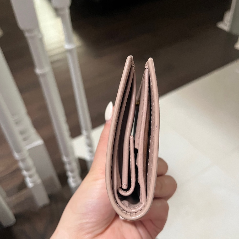 Prada bifold wallet - Picture 5 of 8